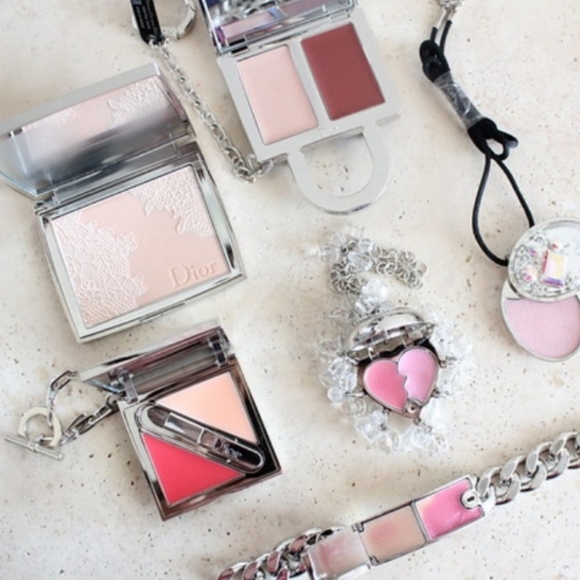 Dior Collectible Dual Gloss Toggle Compact (HTF/Ltd Edition/NIB) - Picture 8 of 13